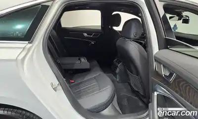 Audi A6 2021 2.0 Автомат в Москве № 245277, миниатюра 5