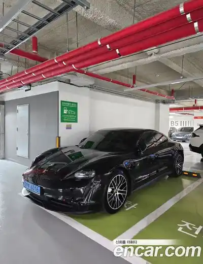 Porsche Taycan 2024 Автомат в Москве № 252206, миниатюра 4