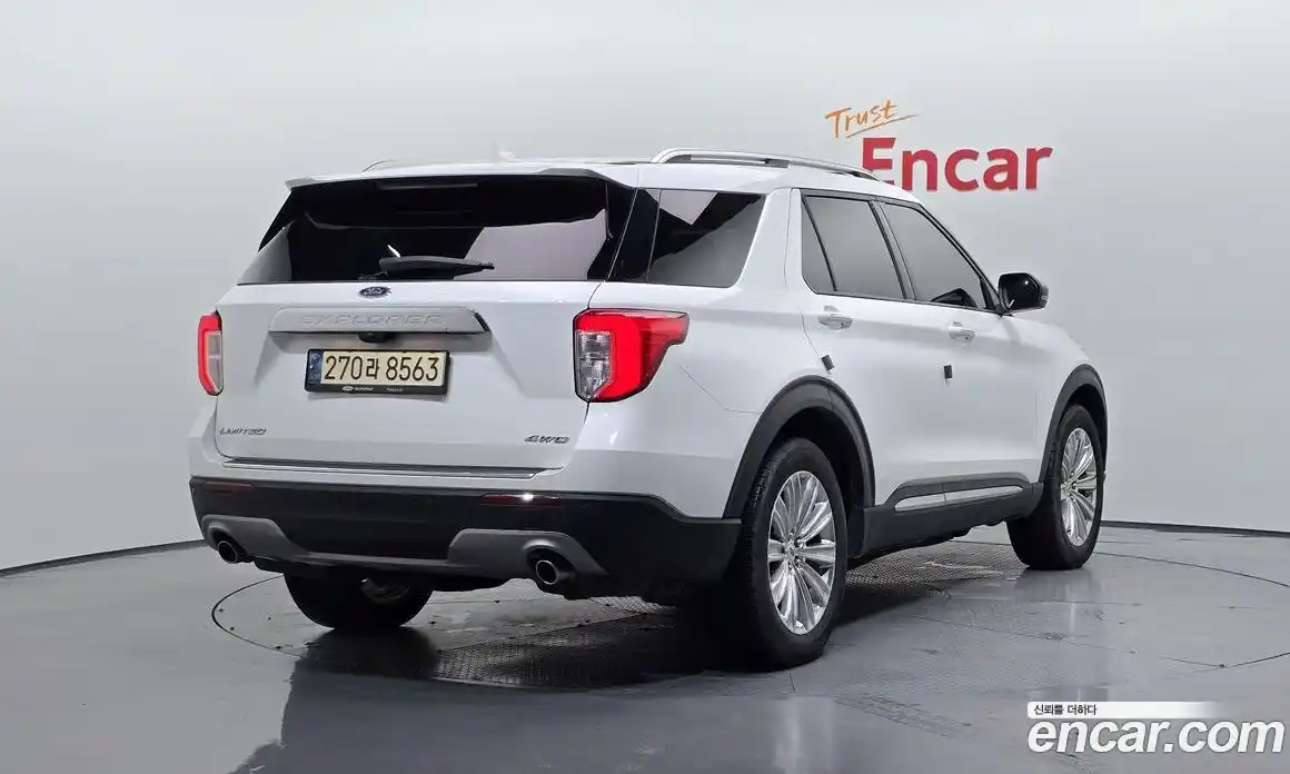 Ford Explorer 2021 2.3 Автомат в Москве № 255581, фото 20