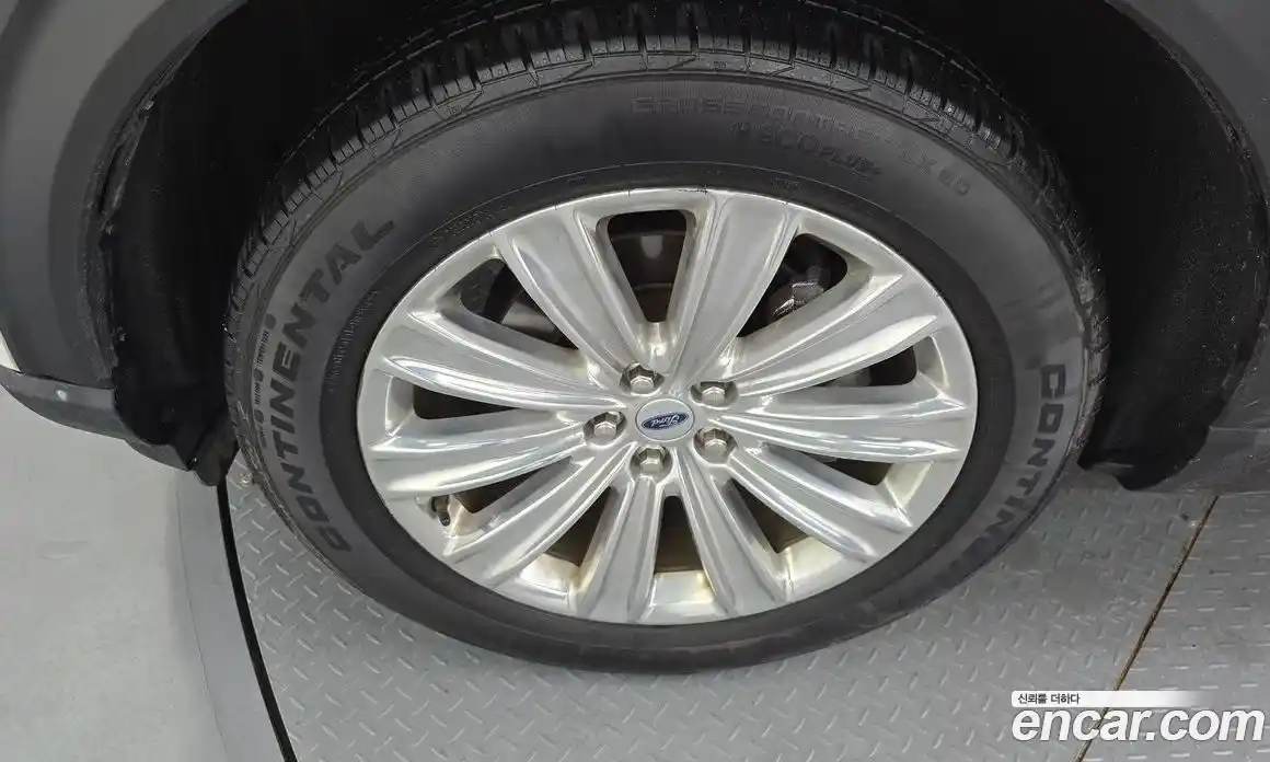 Ford Explorer 2021 2.3 Автомат в Москве № 255581, фото 4