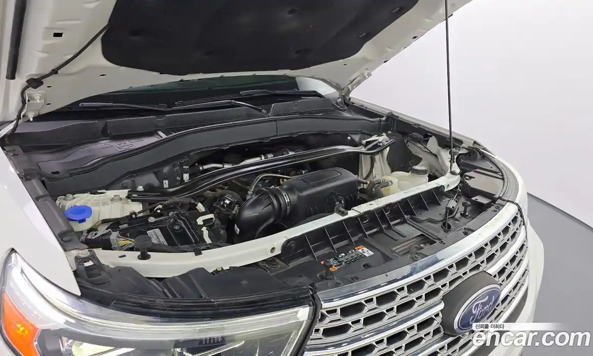 Ford Explorer 2021 2.3 Автомат в Москве № 255581, фото 9