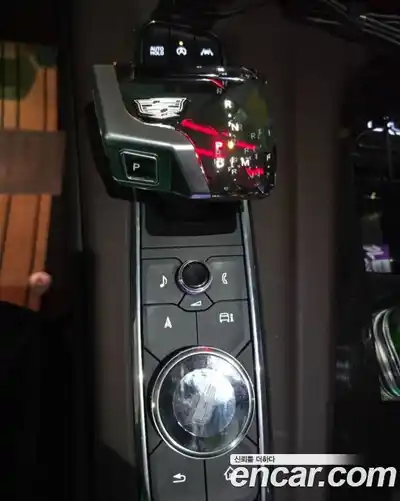 Cadillac Escalade 2023 6.2 Автомат в Москве № 256514, миниатюра 6