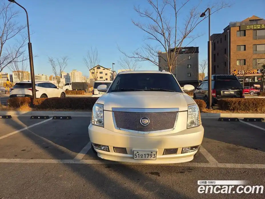 Cadillac Escalade 2007 6.2 Автомат в Москве № 256540, фото 2