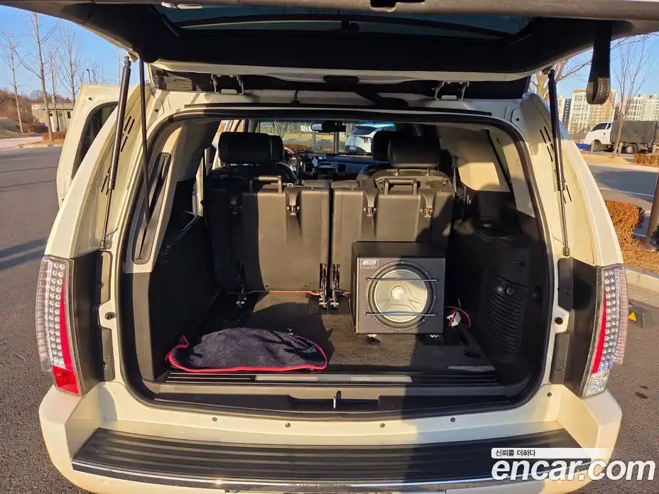 Cadillac Escalade 2007 6.2 Автомат в Москве № 256540, фото 5