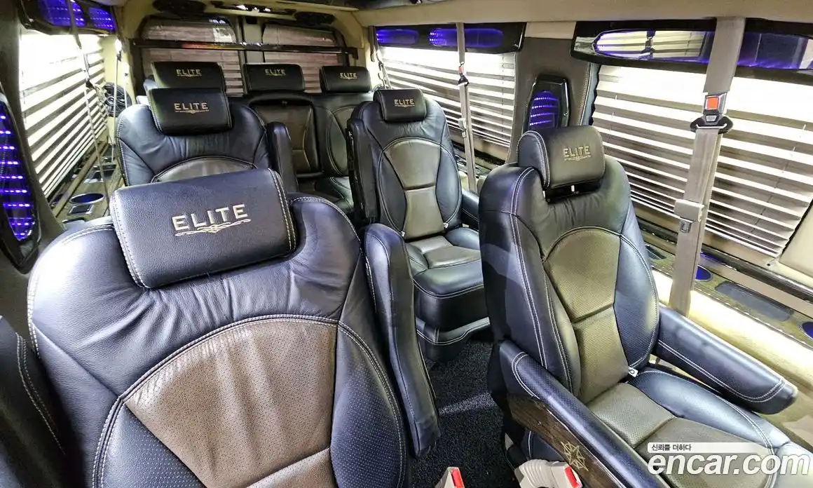 Chevrolet Express Van 2014 6.0 Автомат в Москве № 260445, фото 12