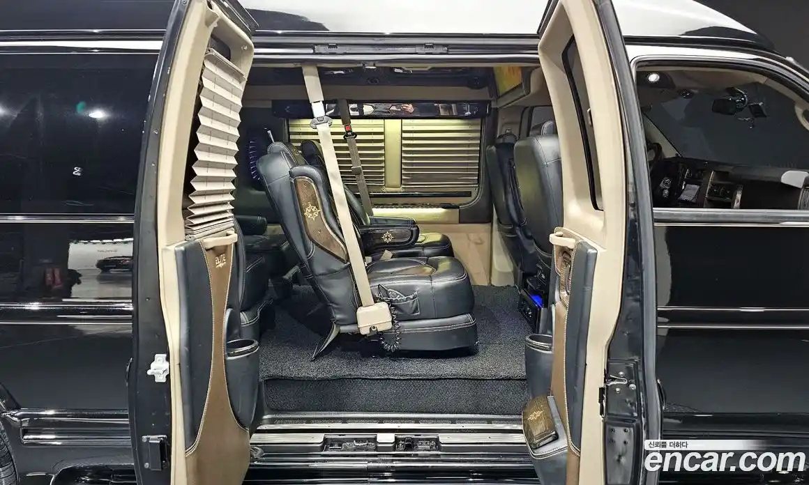 Chevrolet Express Van 2014 6.0 Автомат в Москве № 260445, фото 13