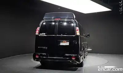 Chevrolet Express Van 2014 6.0 Автомат в Москве № 260445, миниатюра 4