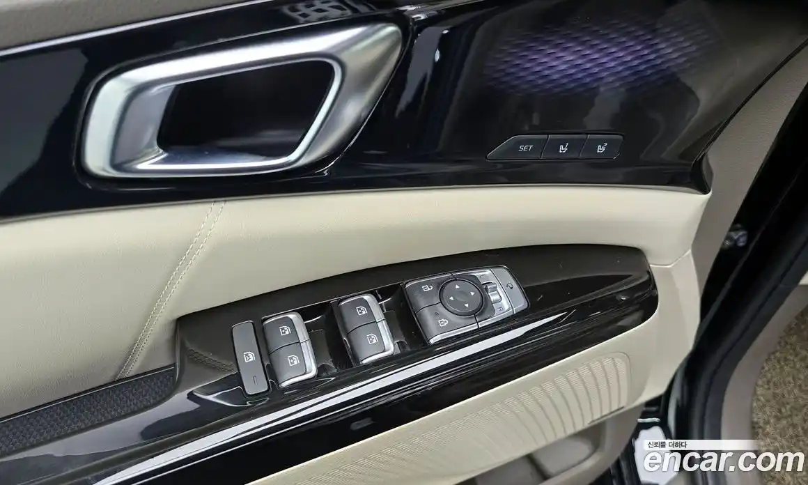 Kia Canival 2022 2.2 Автомат в Москве № 268593, фото 13