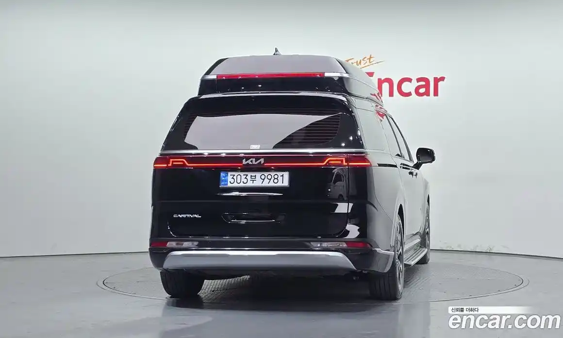 Kia Canival 2022 2.2 Автомат в Москве № 268593, фото 9