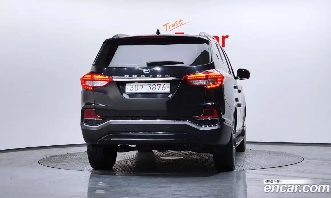 SsangYong Rexton 2018 2.2 Автомат в Москве № 26912, фото 16