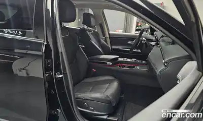 Genesis GV70 2023 2.5 Автомат в Москве № 27198, миниатюра 2