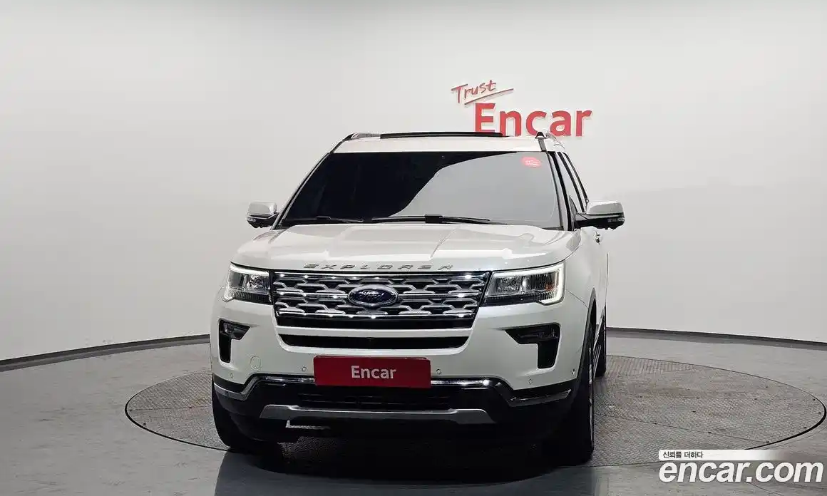 Ford Explorer 2018 2.3 Автомат в Москве № 273402, фото 14