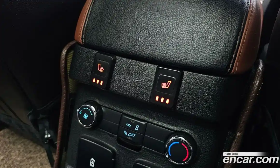 Ford Explorer 2018 2.3 Автомат в Москве № 273402, фото 15