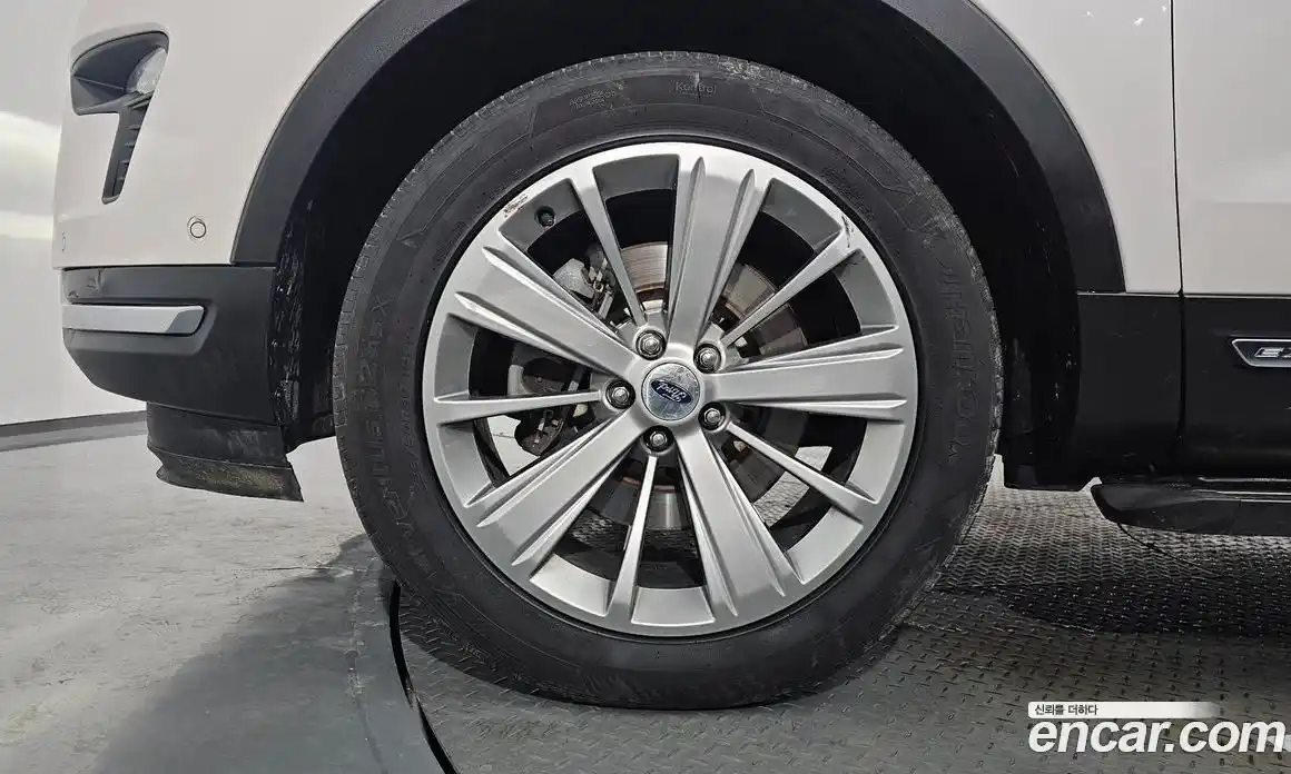 Ford Explorer 2018 2.3 Автомат в Москве № 273402, фото 17