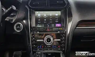 Ford Explorer 2018 2.3 Автомат в Москве № 273402, миниатюра 2