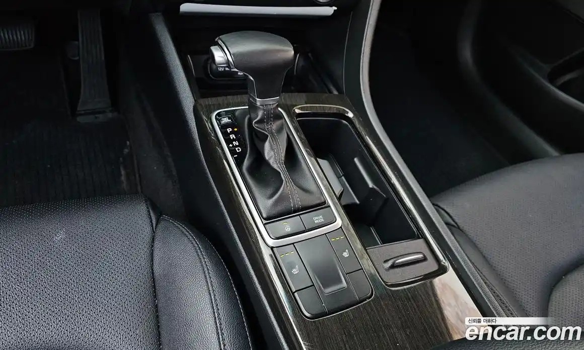 Kia K5 2019 2.0 Автомат в Москве № 286997, фото 10