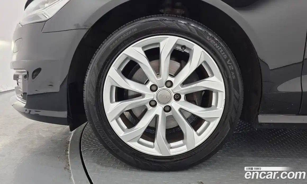 Audi A6 2016 2.0 Автомат в Москве № 293203, фото 14