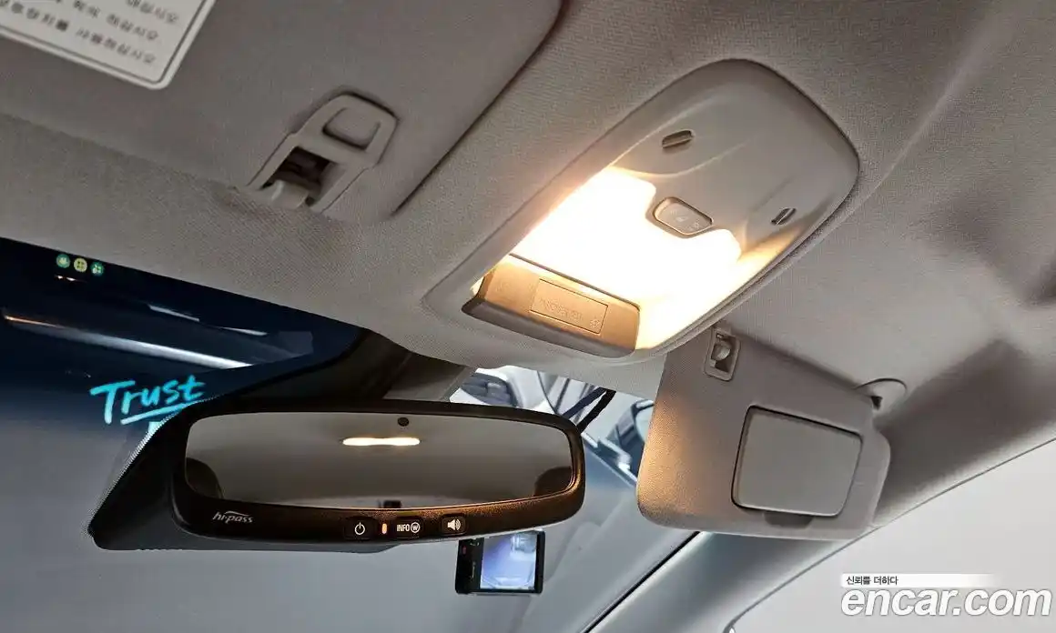 Chevrolet Bolt EV 2018 0.2 Автомат в Москве № 297040, фото 18