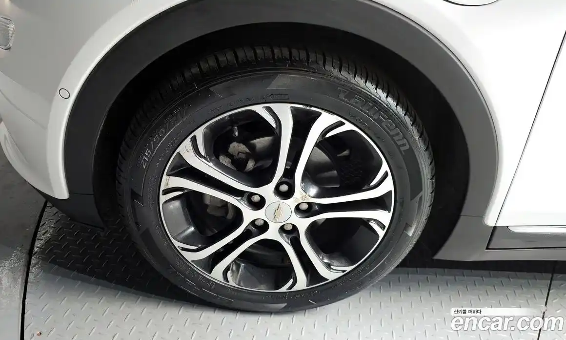 Chevrolet Bolt EV 2018 0.2 Автомат в Москве № 297040, фото 5