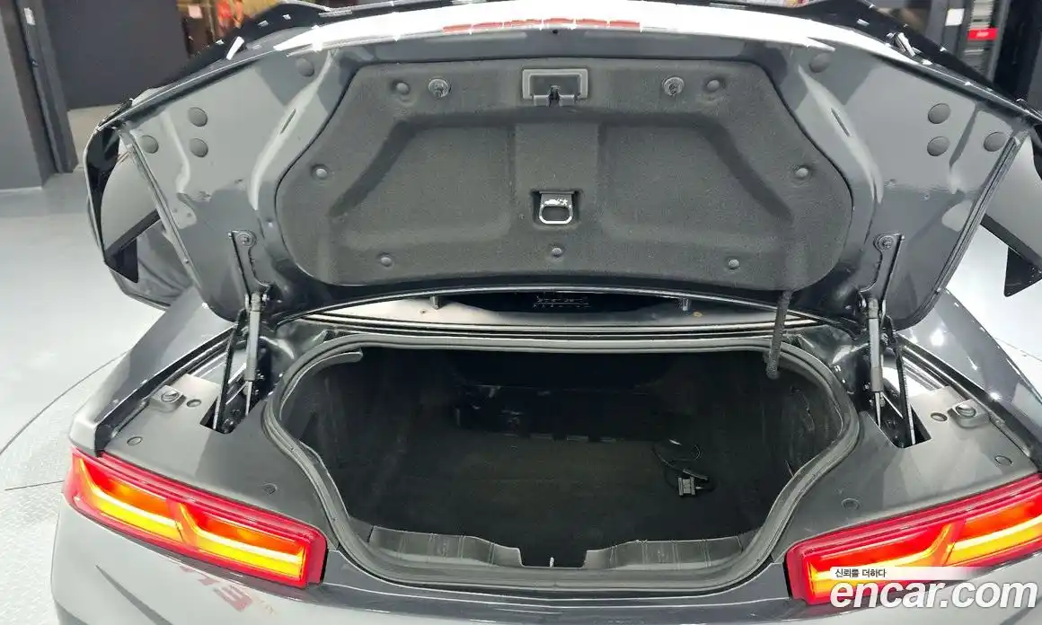 Chevrolet Camaro 2017 6.2 Автомат в Москве № 297640, фото 13