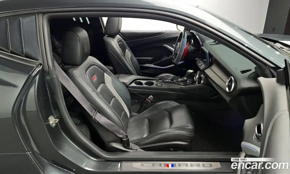 Chevrolet Camaro 2017 6.2 Автомат в Москве № 297640, фото 16