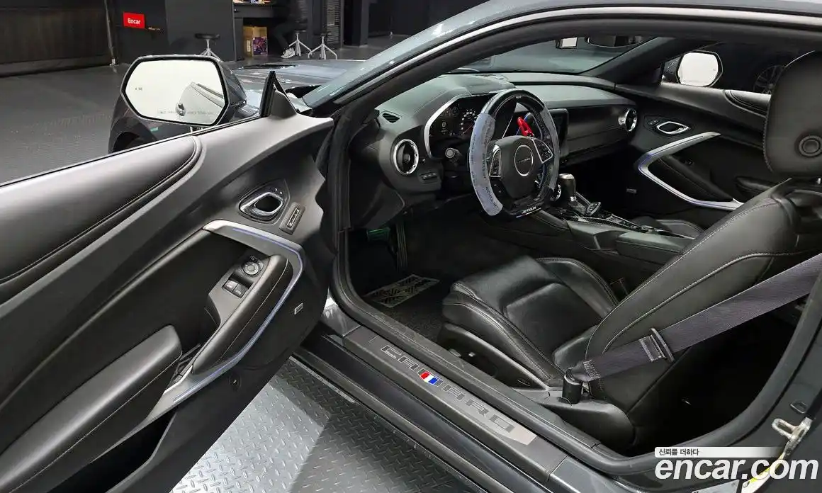 Chevrolet Camaro 2017 6.2 Автомат в Москве № 297640, фото 9