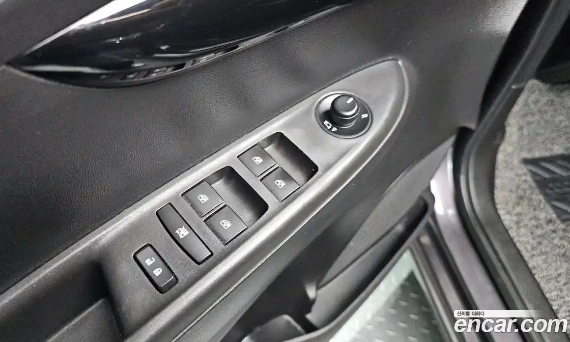 Chevrolet Spark 2016 1.0 Автомат в Москве № 297680, фото 14