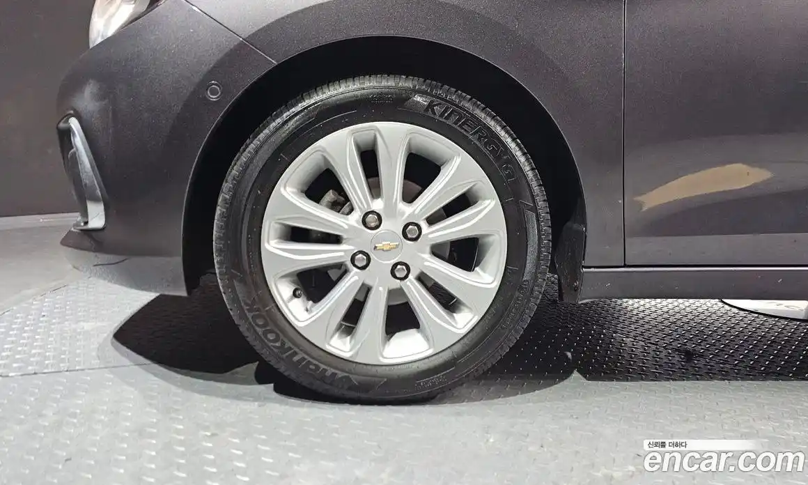 Chevrolet Spark 2016 1.0 Автомат в Москве № 297680, фото 3