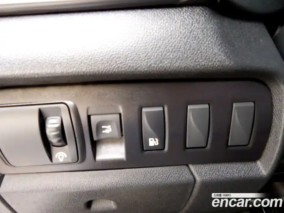 Renault SM3 2014 1.6 Автомат в Москве № 301651, фото 15