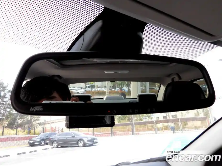 Renault SM3 2014 1.6 Автомат в Москве № 301651, фото 18