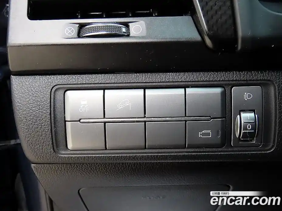 SsangYong Rexton 2020 2.2 Автомат в Москве № 30608, фото 12