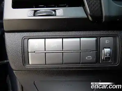 SsangYong Rexton 2020 2.2 Автомат в Москве № 30608, миниатюра 12