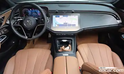 Mercedes-Benz E-Class 2025 2.0 Автомат в Москве № 307770, миниатюра 2