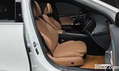 Mercedes-Benz E-Class 2025 2.0 Автомат в Москве № 307770, миниатюра 5