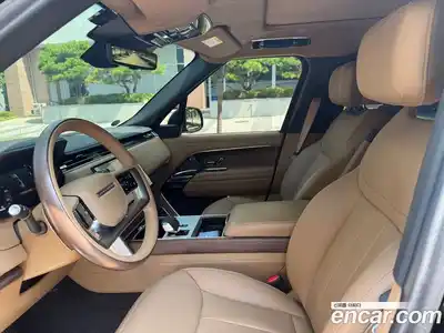 Land Rover Range-Rover 2024 4.4 Автомат в Москве № 316370, миниатюра 7