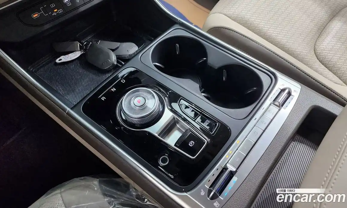 Kia Canival 2025 2.2 Автомат в Москве № 321103, фото 3