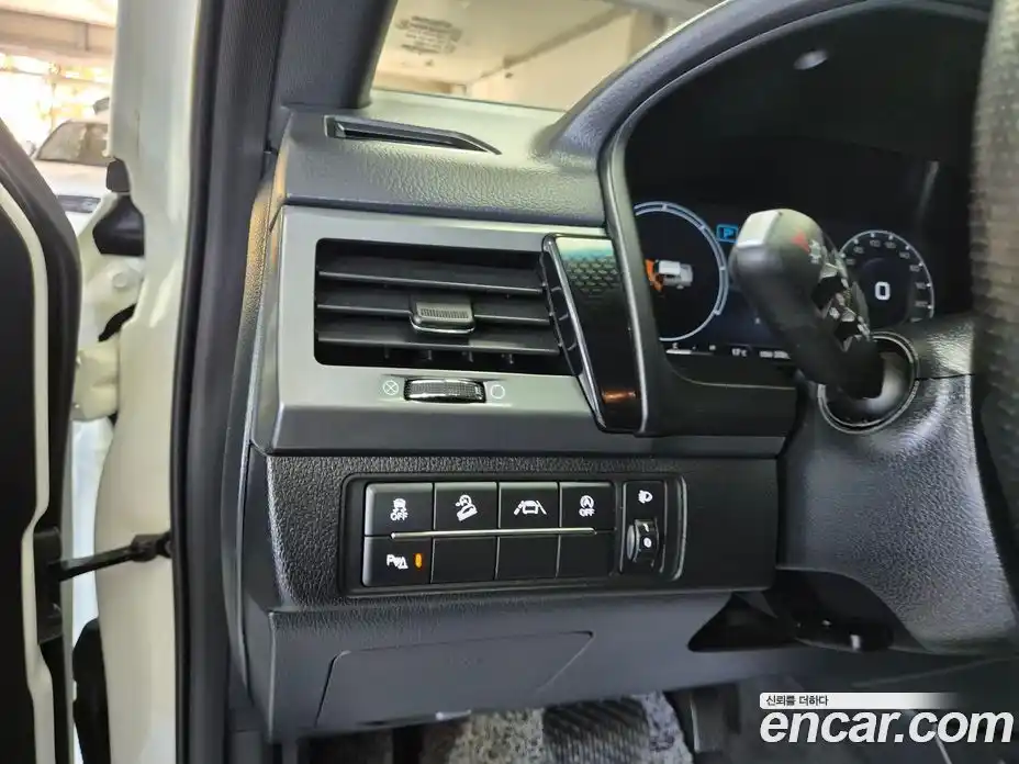 SsangYong Rexton 2022 2.2 Автомат в Москве № 32644, фото 11