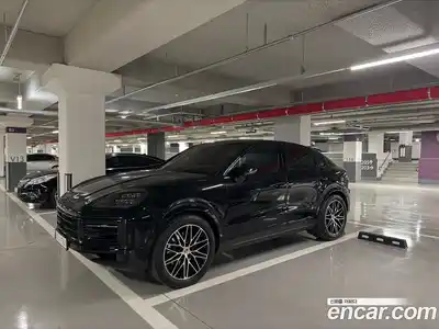 Porsche Cayenne, 2024