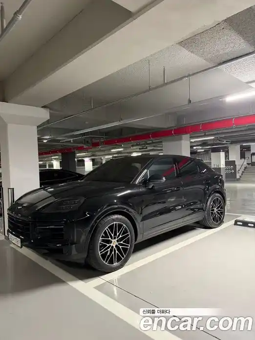 Porsche Cayenne 2024 3.0 Автомат в Москве № 327334, фото 13