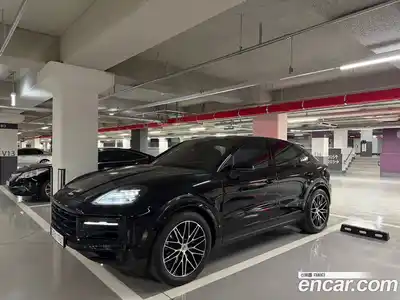 Porsche Cayenne 2024 3.0 Автомат в Москве № 327334, миниатюра 2