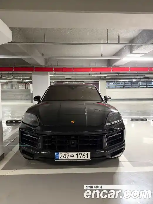 Porsche Cayenne 2024 3.0 Автомат в Москве № 327334, фото 10