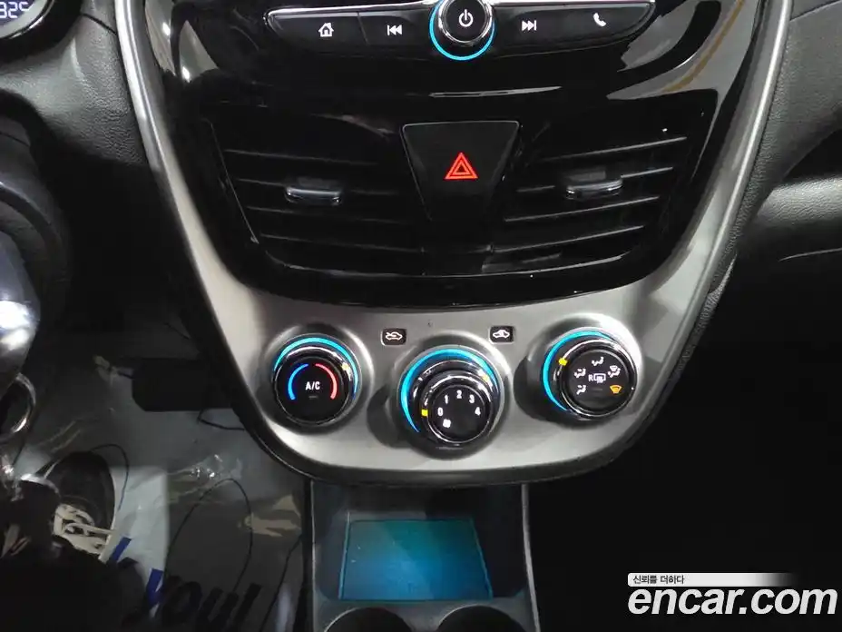 Chevrolet Spark 2017 1.0 Автомат в Москве № 332993, фото 16