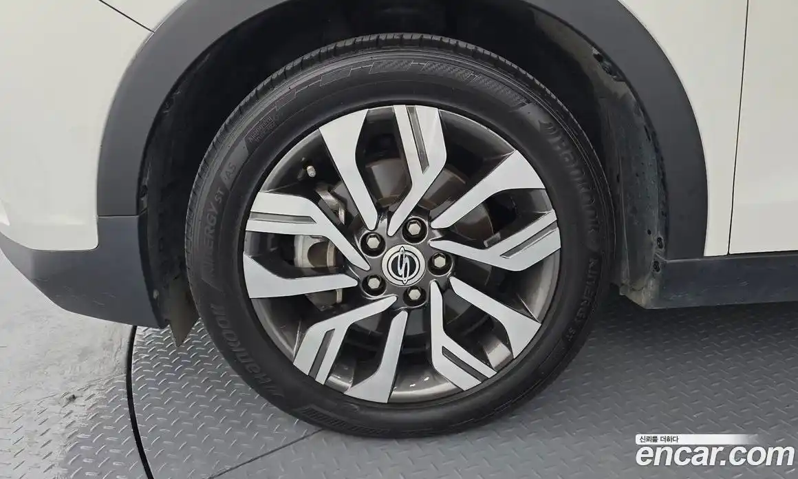 SsangYong TIBOLI 2019 1.6 Автомат в Москве № 33390, фото 14