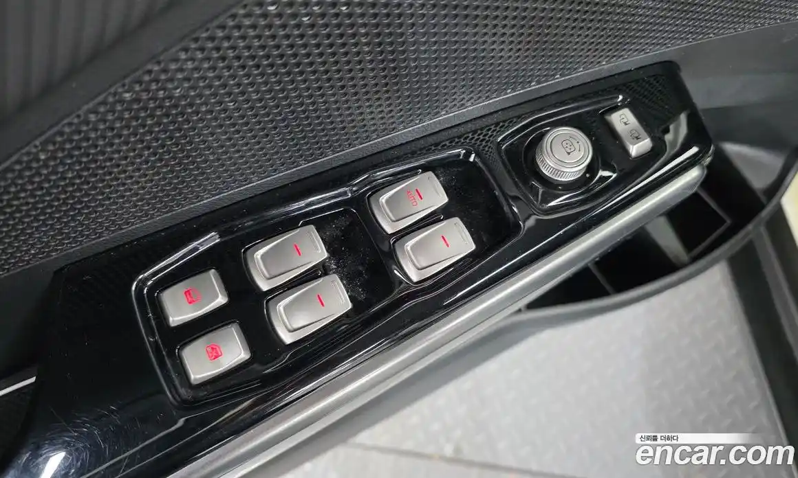 SsangYong TIBOLI 2019 1.6 Автомат в Москве № 33390, фото 15