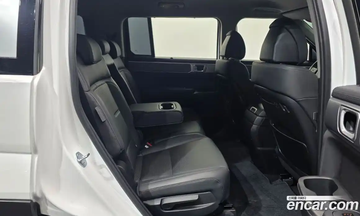 Hyundai Santa Fe 2024 1.6 Автомат в Москве № 335305, фото 16