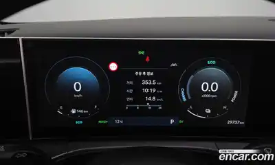 Hyundai Santa Fe 2024 1.6 Автомат в Москве № 335305, миниатюра 6