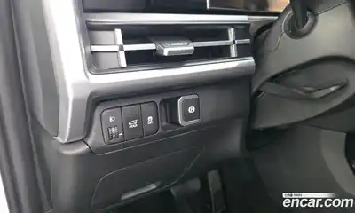 Hyundai Santa Fe 2024 1.6 Автомат в Москве № 335305, миниатюра 8