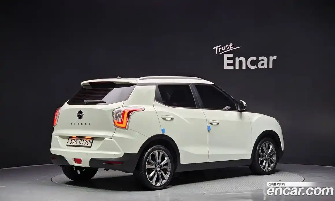 SsangYong TIBOLI 2016 1.6 Автомат в Москве № 33616, фото 16