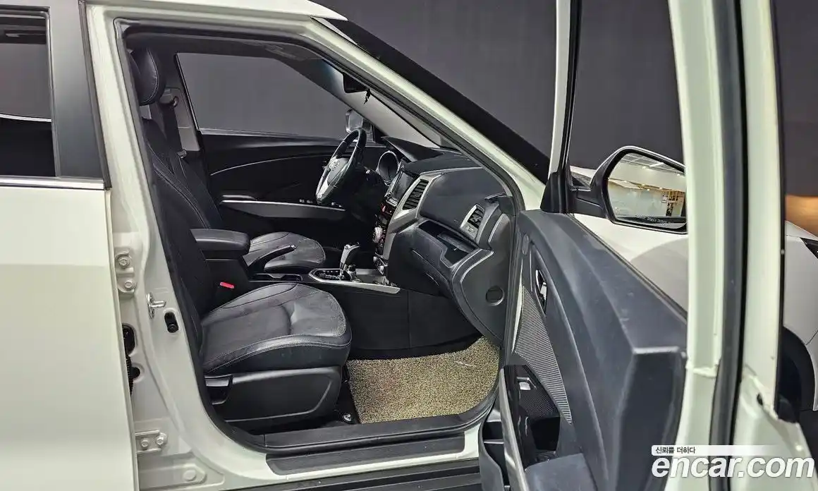 SsangYong TIBOLI 2016 1.6 Автомат в Москве № 33616, фото 19