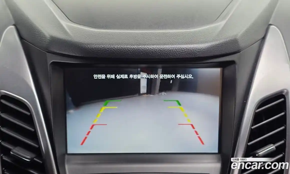 SsangYong Korando 2015 2.0 Автомат в Москве № 341591, фото 13